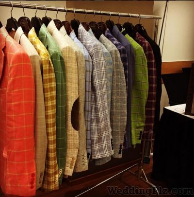 108 Bespoke Groom Wear weddingplz