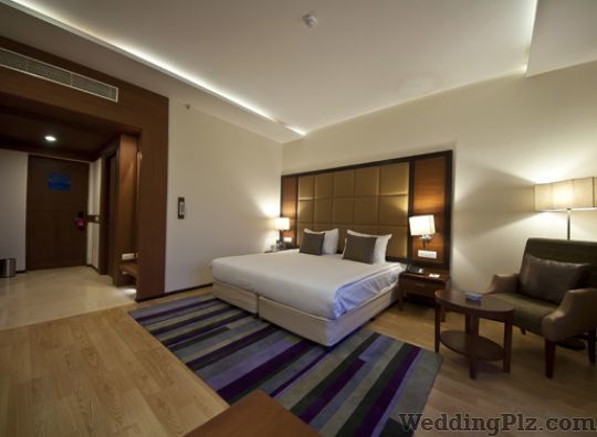 City Park Green Resort Hotels weddingplz