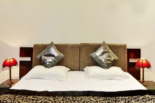 Karon Inn Hotels weddingplz