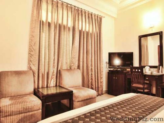 Regalia Retreat Hotels weddingplz