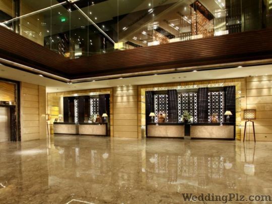 Crowne Plaza Hotels weddingplz