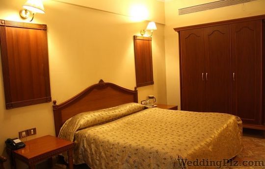 K Stars Woodss Resort Hotels weddingplz
