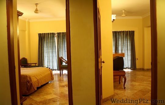 K Stars Woodss Resort Hotels weddingplz