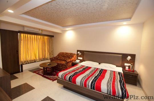 Usha Ascot Hotels weddingplz