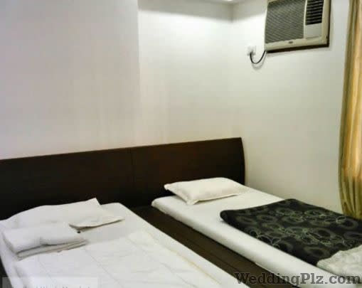 The Signature Crest Hotels weddingplz