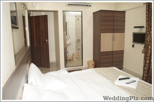 Lake Bloom Residency Hotels weddingplz