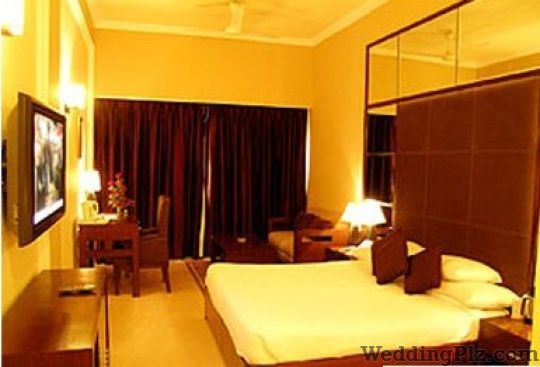 The Piccadily Hotel Hotels weddingplz