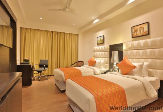 Hotel Una Smart Mandarin Hotels weddingplz