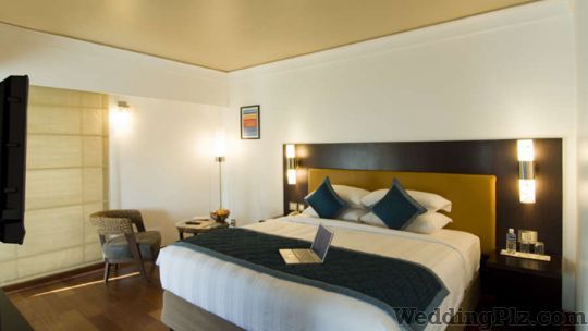 Iris Hotel Hotels weddingplz