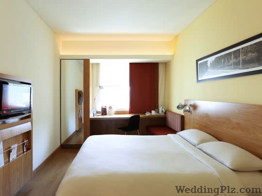 IBIS Hotel Hotels weddingplz