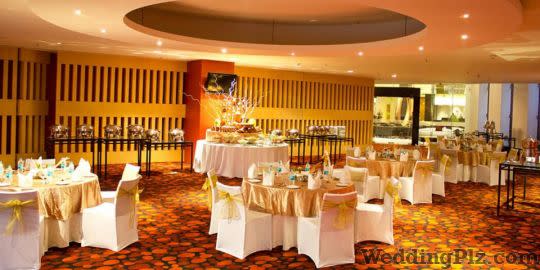 Crowne Plaza Hotels weddingplz