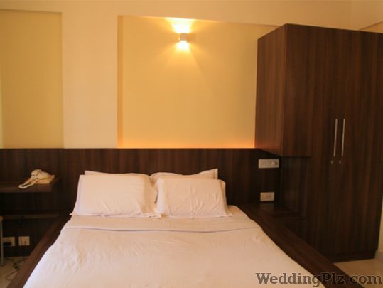 Blue Chip Korais Inn Hotels weddingplz