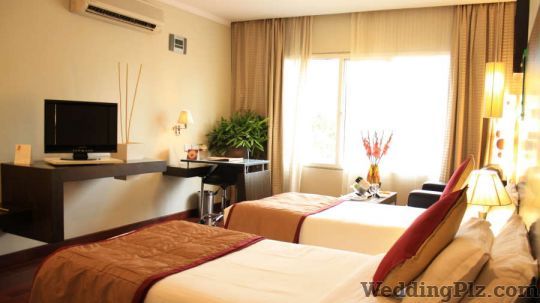 37th Crescent Hotel Hotels weddingplz