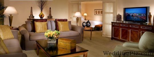 Seasons Hotels weddingplz