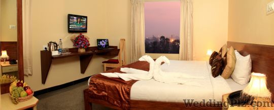 Treebo Hoppers Stop Hotels weddingplz