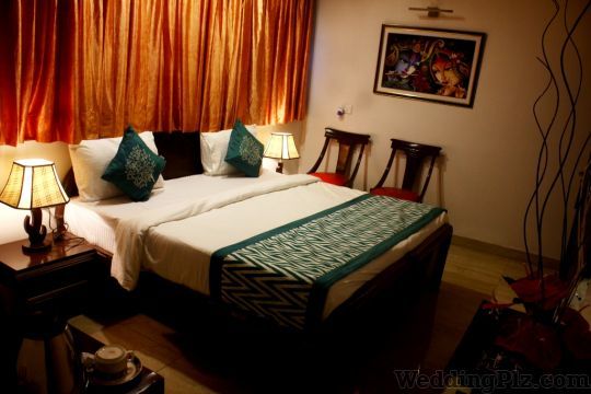 21 Milestone Hotel and Resort Hotels weddingplz