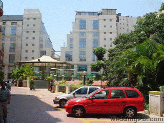 Transit Hotel Hotels weddingplz