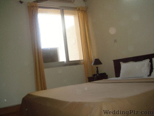 Transit Hotel Hotels weddingplz