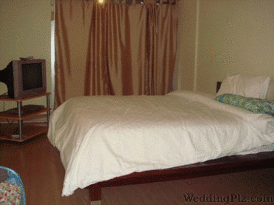 Transit Hotel Hotels weddingplz