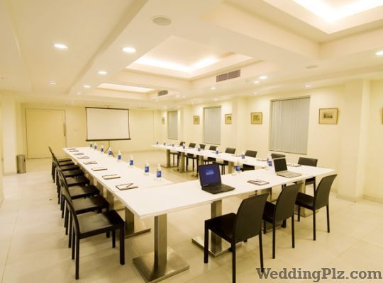 Avalon Courtyard Hotels weddingplz