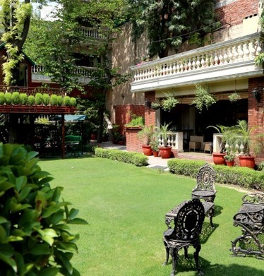 The Estate Villa Hotels weddingplz