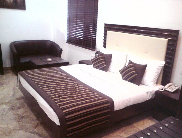 Hotel Orchid Garden Hotels weddingplz
