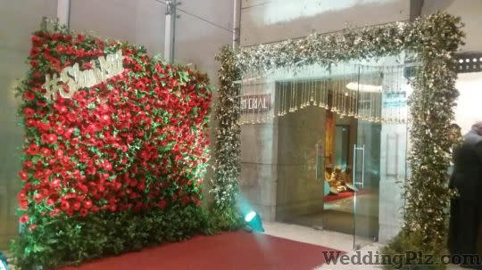 Mahagun Sarovar Portico Hotel Hotels weddingplz