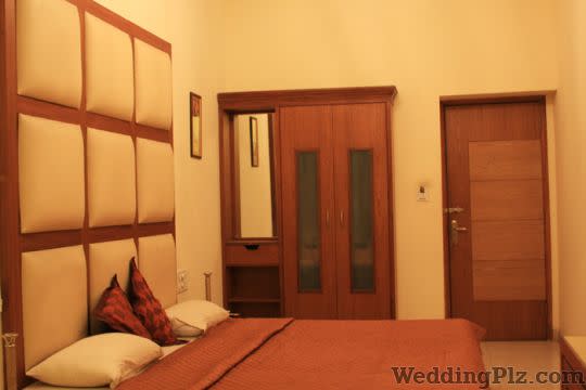 Vivek Hotel Hotels weddingplz