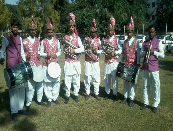 Shartri Band Bands weddingplz
