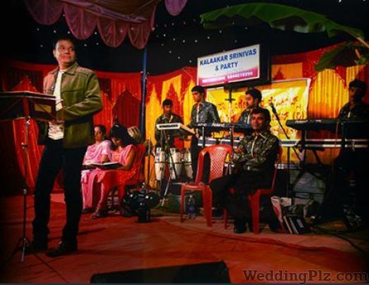 Kalaakar Srinivas and Party Bands weddingplz
