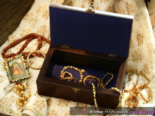 I Village Invitation Cards weddingplz