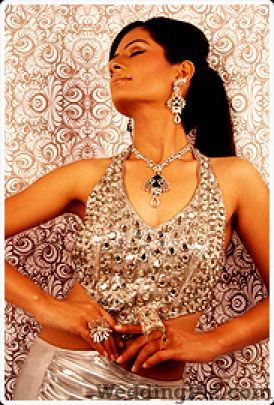 Zever The Diamond World Jewellery weddingplz
