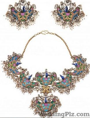 Silver Centrre By Sangeeta Boochra Jewellery weddingplz