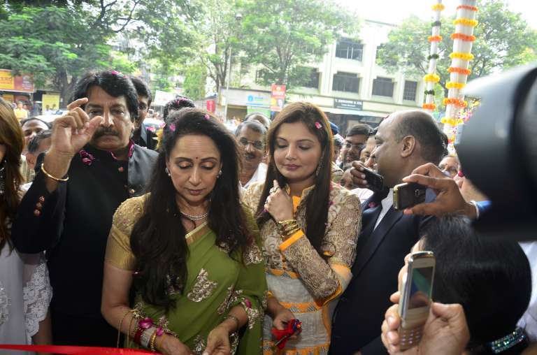 Shubham Motiwala And Jewellers Pvt. Ltd. Jewellery weddingplz