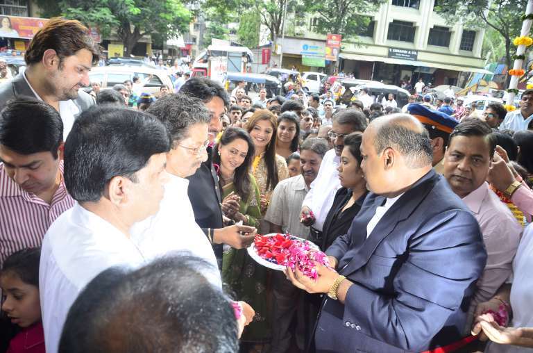 Shubham Motiwala And Jewellers Pvt. Ltd. Jewellery weddingplz