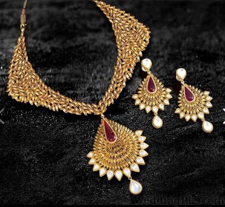 Cygnus Jewellery weddingplz