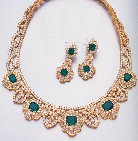 Diamond Hut India Pvt. Ltd. Jewellery weddingplz