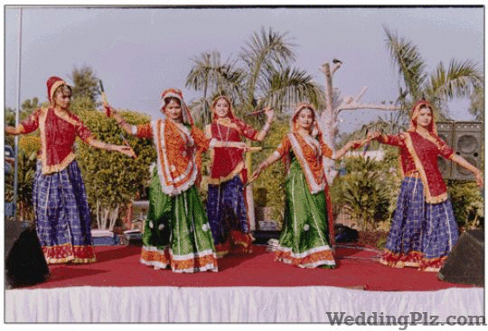Satish Mehtas Group Live Performers weddingplz
