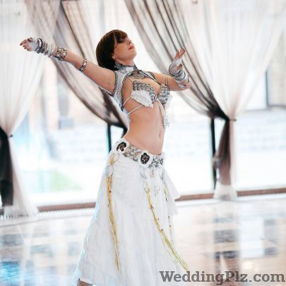 Hot Crazy Events and Entertainment Live Performers weddingplz