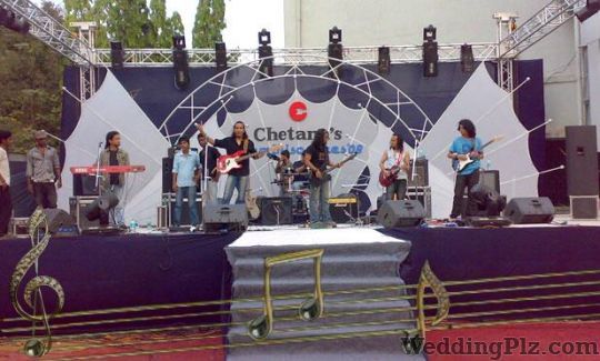 Rolling Jets Live Performers weddingplz