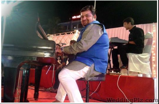 Bright Beaters Live Performers weddingplz