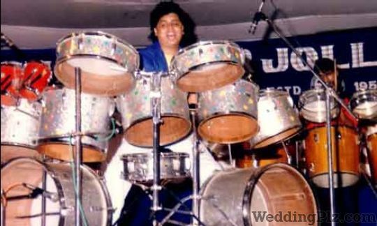 Deepak Kumar Satellite Live Performers weddingplz