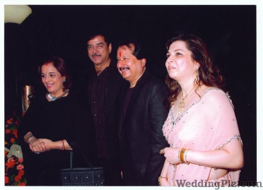 Velvet Voices Private Limited Live Performers weddingplz