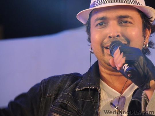APURV SHAHH Playback Singer and Performer Live Performers weddingplz