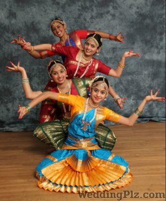 Scorpians Dance Group and Academy Live Performers weddingplz