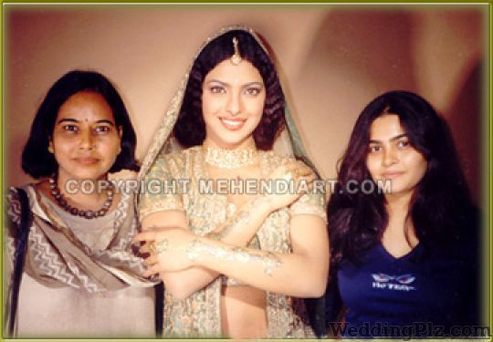 Usha and Ekta Shah Mehendi Artist Mehndi Artists weddingplz