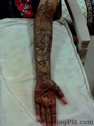 Mehndi By Jayshree Mehndi Artists weddingplz
