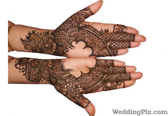 Kamaljeet Mehandi Artist Mehndi Artists weddingplz