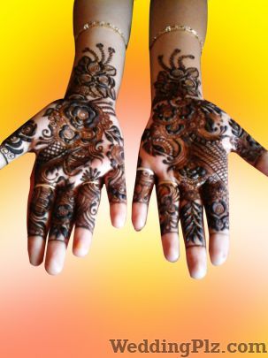 Gayatri Mehendi Artist Mehndi Artists weddingplz