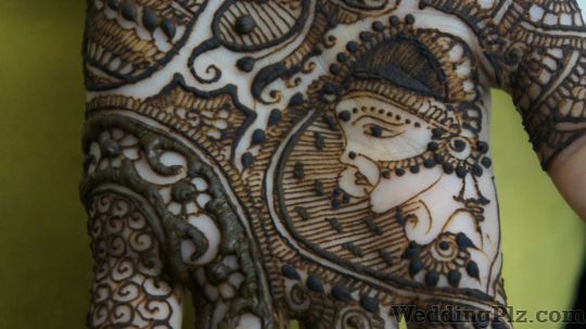 Gayatri Mehendi Artist Mehndi Artists weddingplz